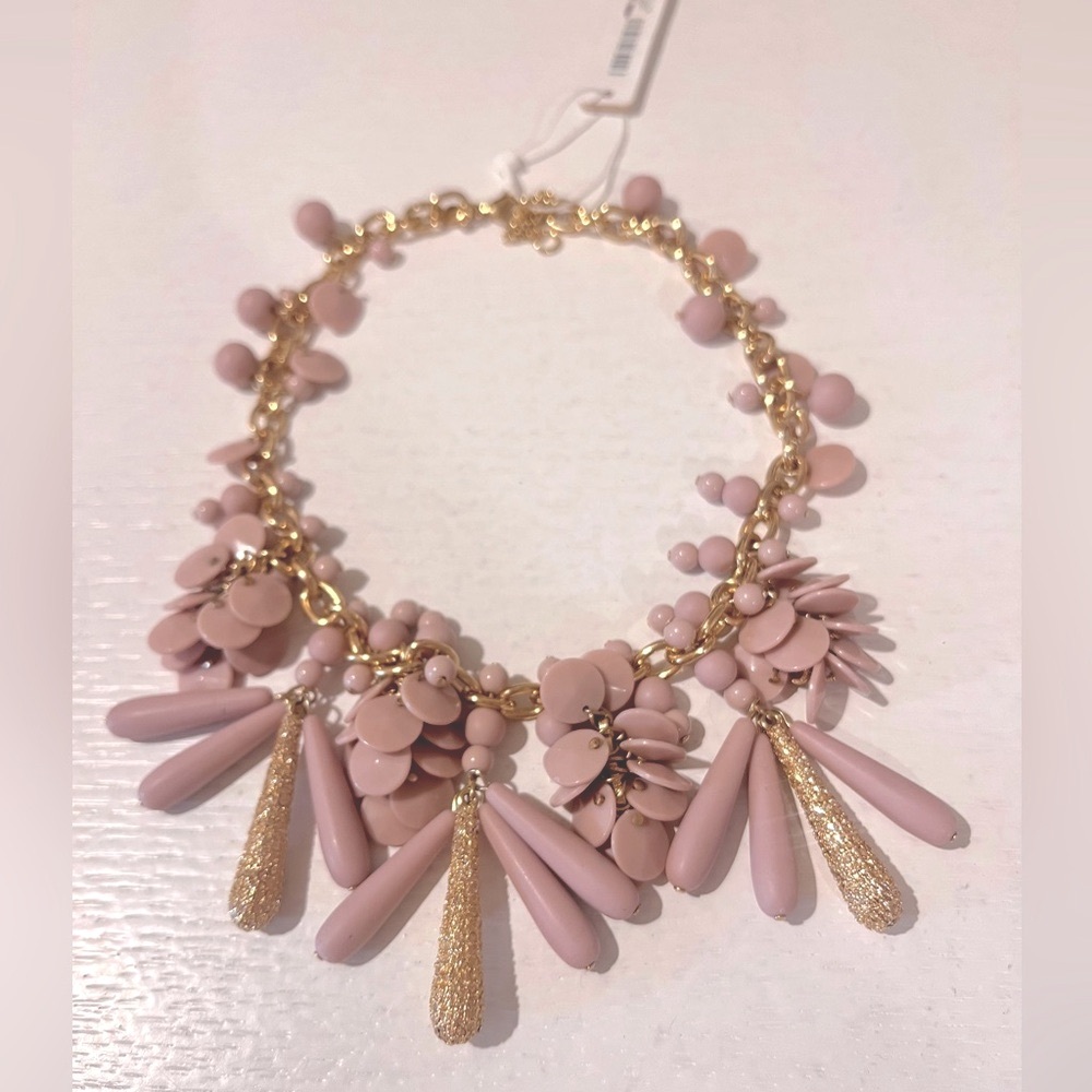 (NWT) Ann Taylor Pink & Gold Necklace (new with tag & bag)